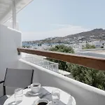 מלון Mykonos Essence Adults Only 4*