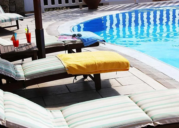 Mykonos Essence Adults Only אורנוס