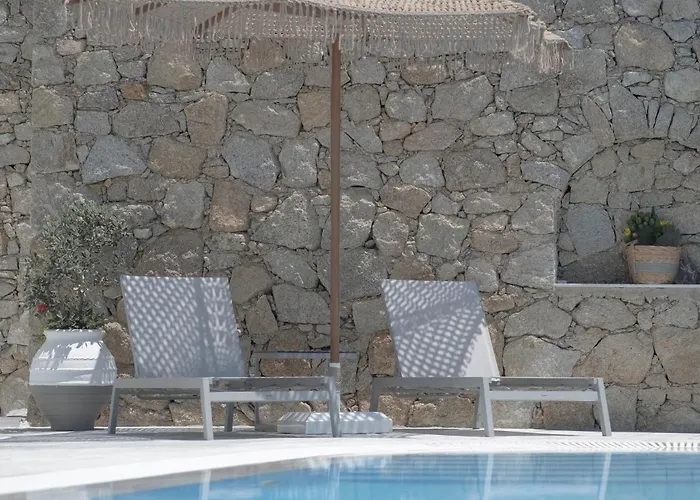 מלון Mykonos Essence Adults Only 4*