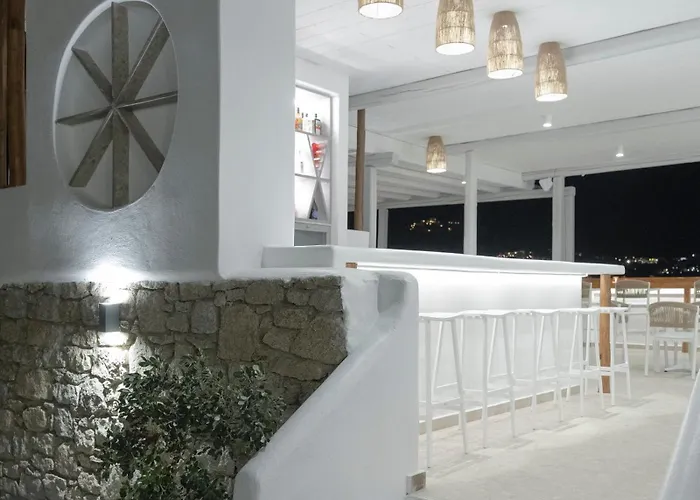 Mykonos Essence Adults Only אורנוס