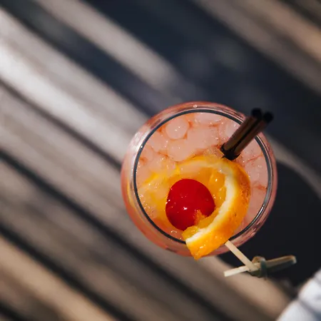 Mykonos Essence Adults Only 4* 오르노스