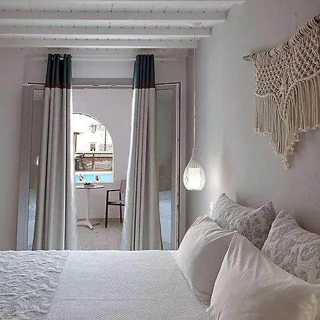 Mykonos Essence Adults Only 4* Ορνός