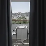 Mykonos Essence Adults Only מלון אורנוס